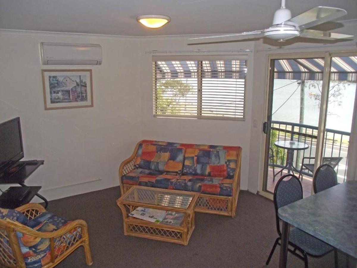 River Sands Apartments Maroochydore Room photo